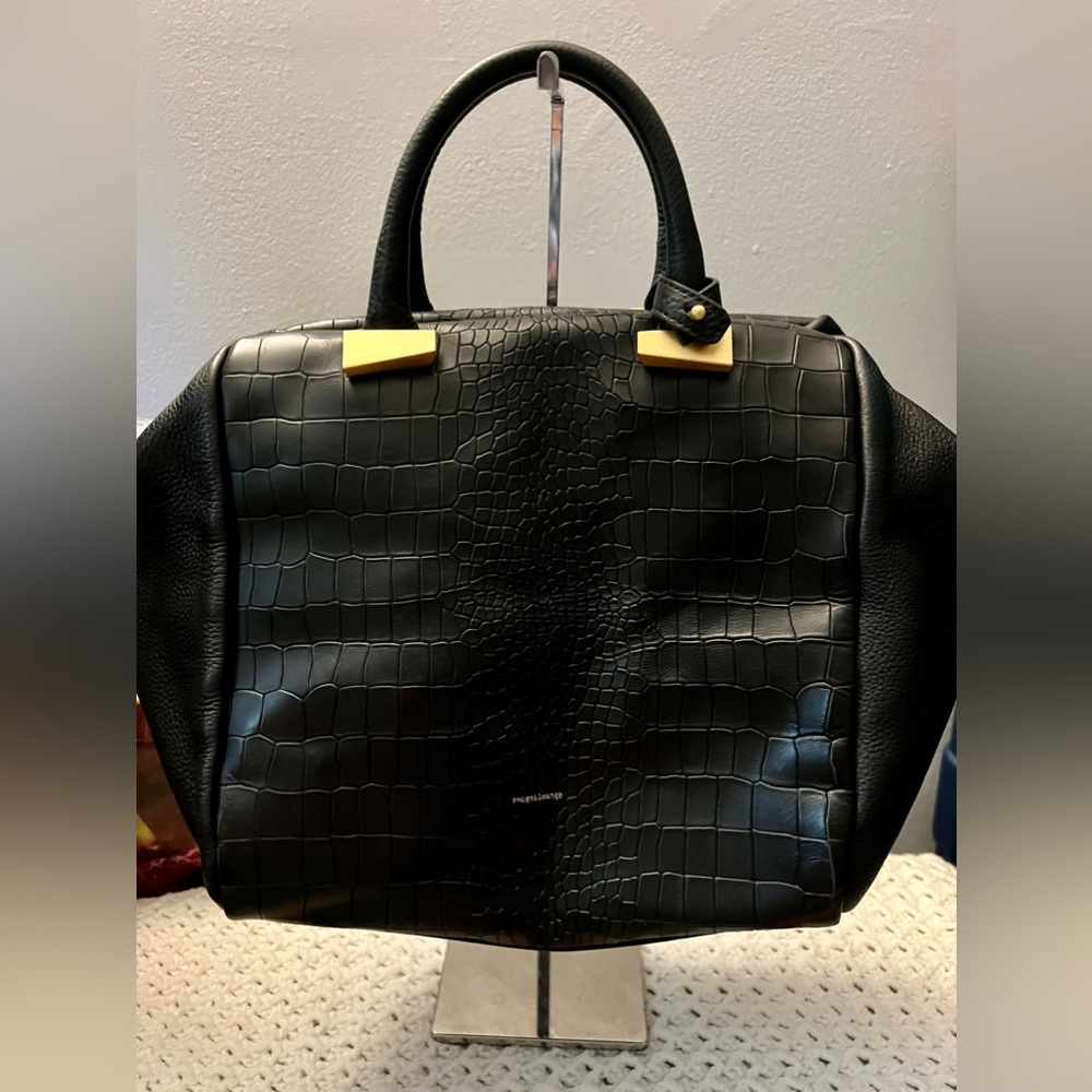 Rouge and Lounge Croc 2way bag